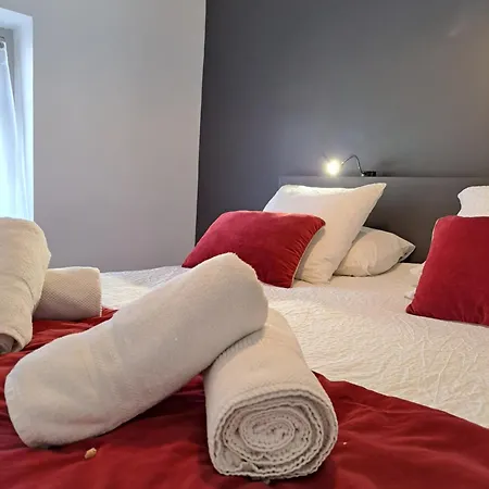 Maison Rue Trivalle Будинок відпочинку Каркассонн