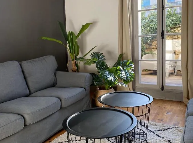 Maison Rue Trivalle Holiday home